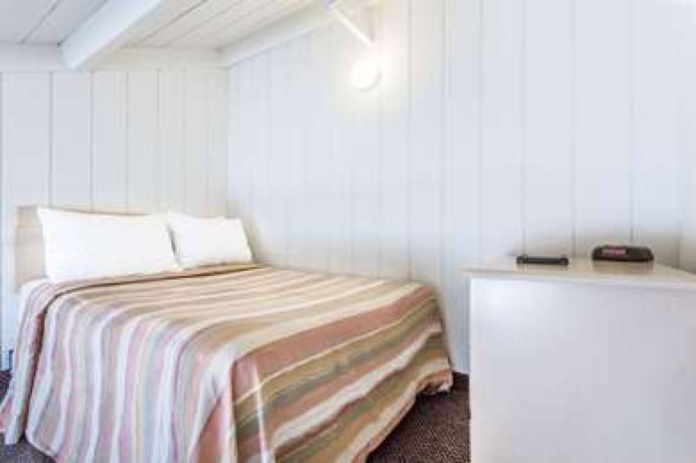 TRAVELODGE BY WYNDHAM FAIRFIELD/NAP 8