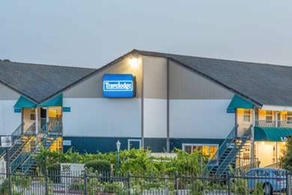 Travelodge By Wyndham Fairfield/Nap