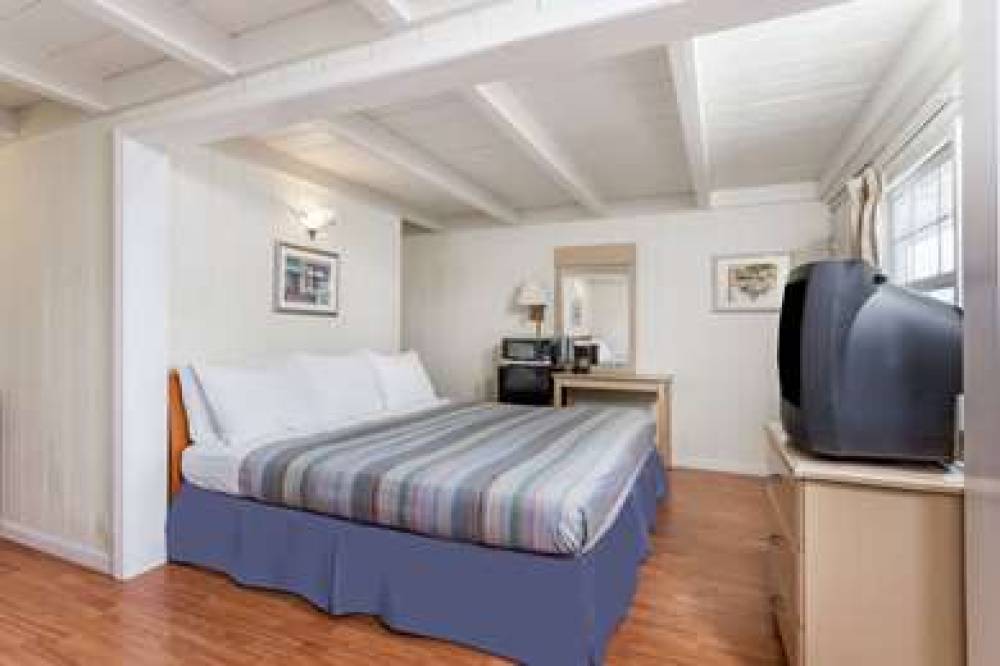 TRAVELODGE BY WYNDHAM FAIRFIELD/NAP 10