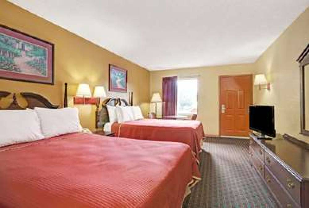 Travelodge By Wyndham, Forest Park Atlanta South 10