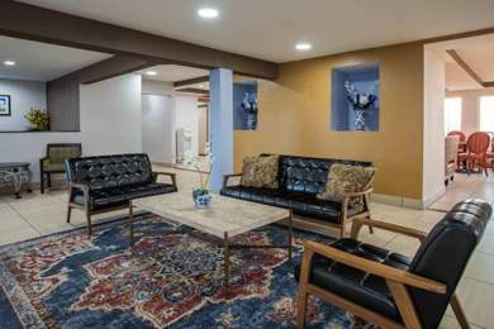 TRAVELODGE BY WYNDHAM FORT WAYNE NO 5