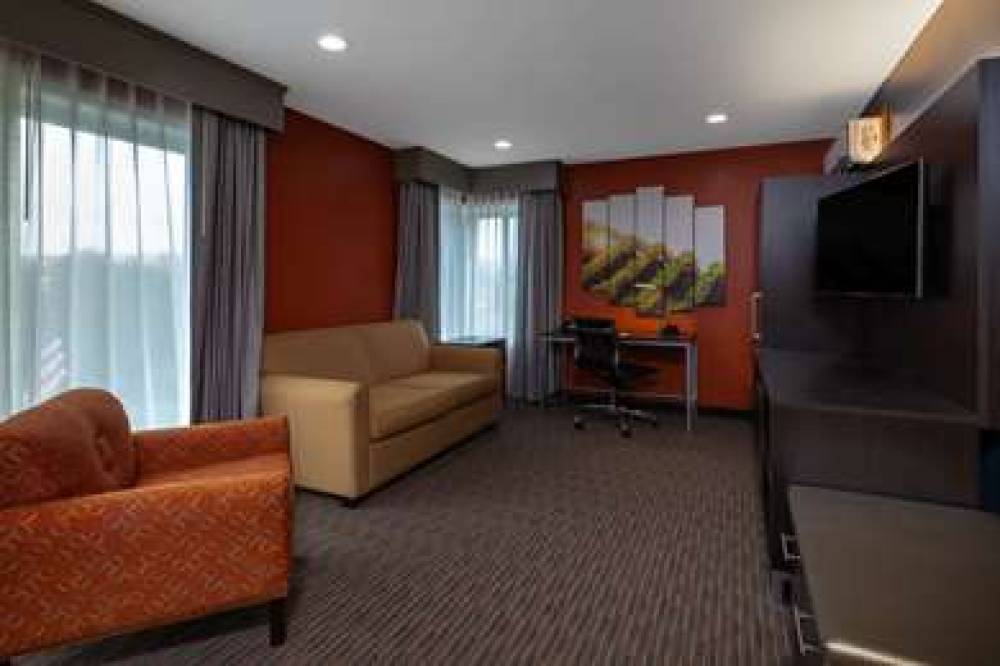 Travelodge By Wyndham, Healdsburg - Sonoma Wine Country 7