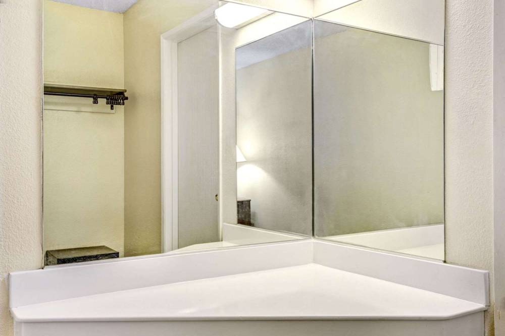 Travelodge By Wyndham Las Vegas Center Strip 10