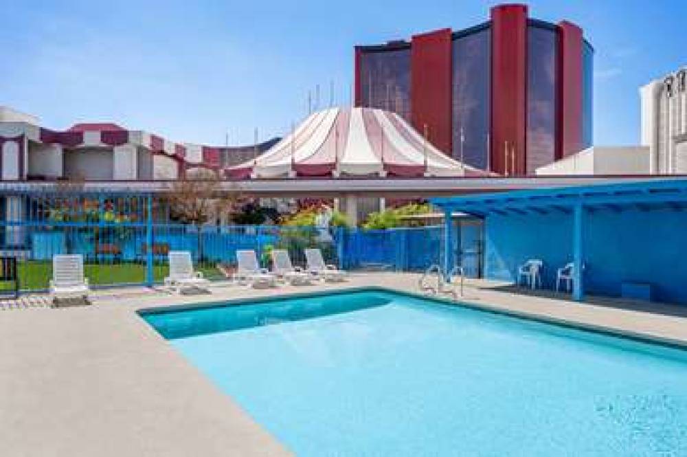 Travelodge By Wyndham Las Vegas 5