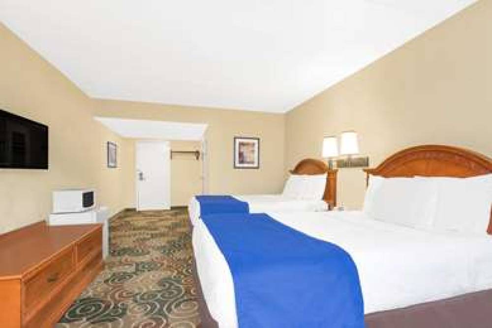 TRAVELODGE BY WYNDHAM LIMA OH 10