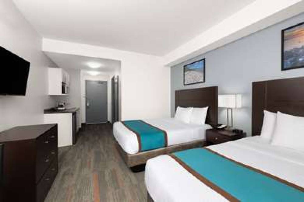 TRAVELODGE BY WYNDHAM MARATHON 4