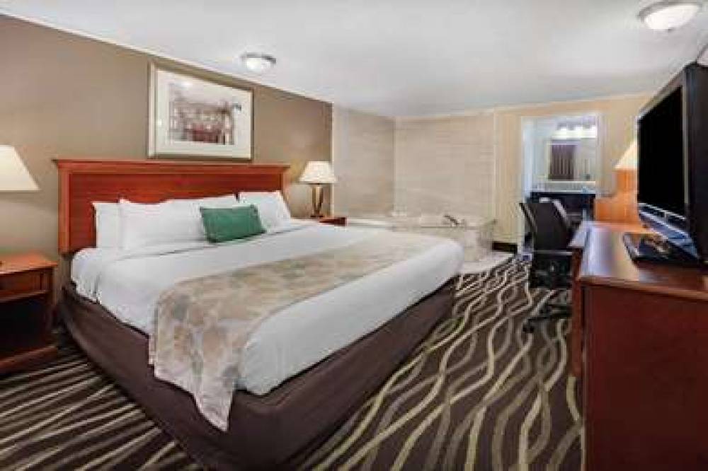 TRAVELODGE BY WYNDHAM MONROE 9