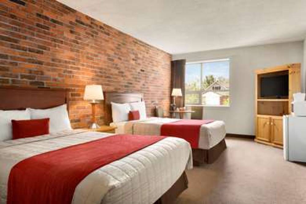 Travelodge By Wyndham, North Bay Lakeshore 6