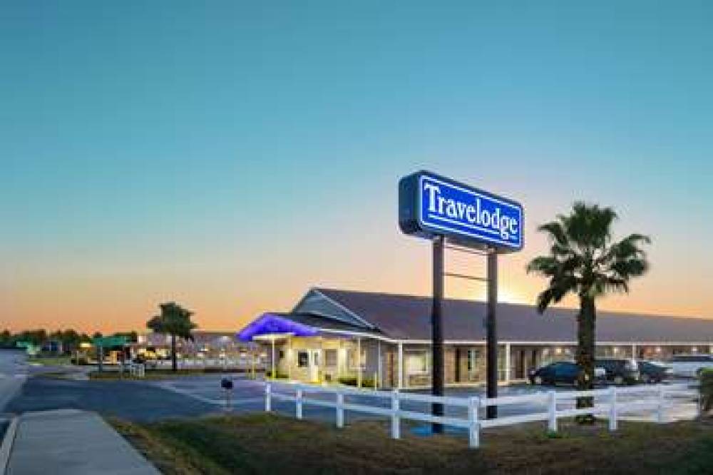 Travelodge By Wyndham Orangeburg