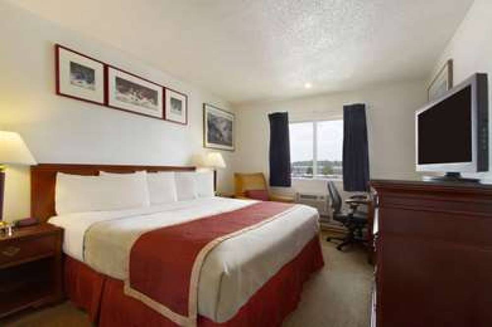 Travelodge By Wyndham Port Of Tacoma WA 5