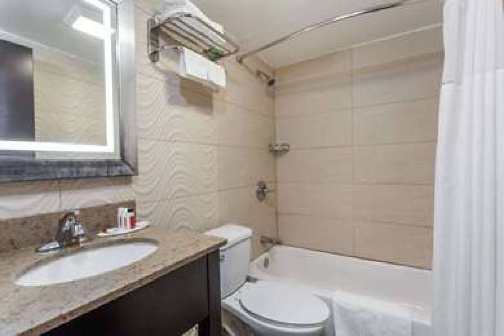 TRAVELODGE BY WYNDHAM SOUTH HA 6