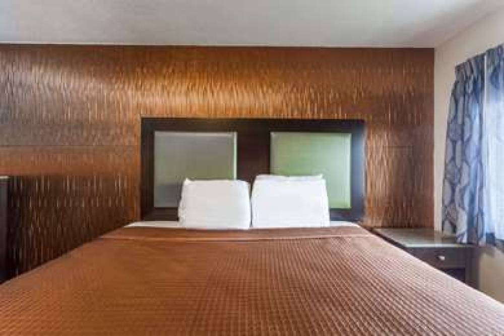 TRAVELODGE BY WYNDHAM SOUTH HA 5