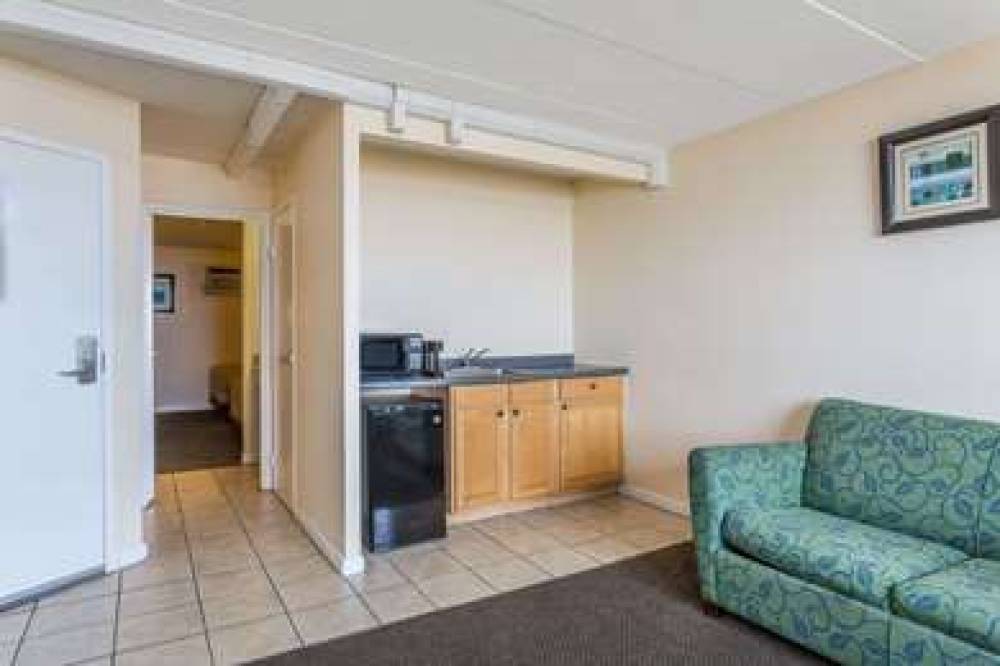 Travelodge By Wyndham, Suites Virginia Beach Oceanfront 10