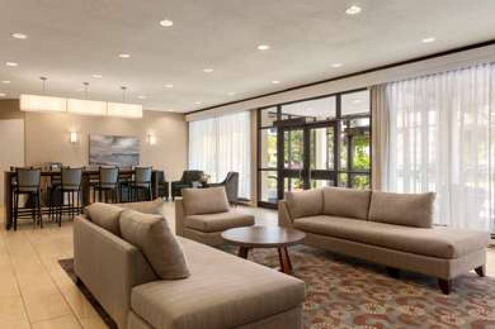 TRAVELODGE BY WYNDHAM SYDNEY 4