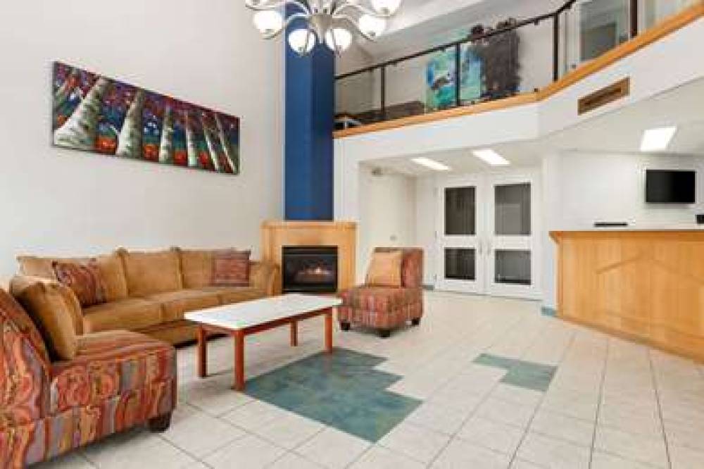 TRAVELODGE BY WYNDHAM WINDSOR 3