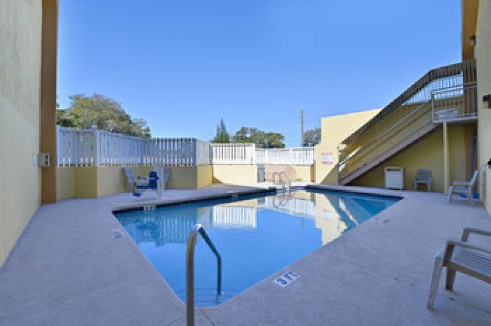 TRAVELODGE BY WYNDHAM WINTER HAVEN 8