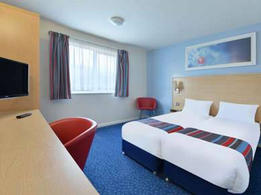 TRAVELODGE CATERHAM WHYTELEAFE 4