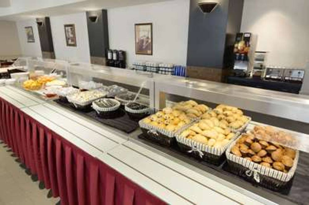 Travelodge Hotel By Wyndham Montreal Centre 8