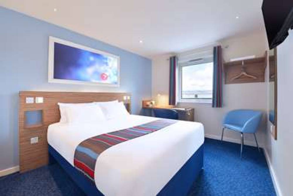 TRAVELODGE KINGSTON UPON THAMES CEN 2