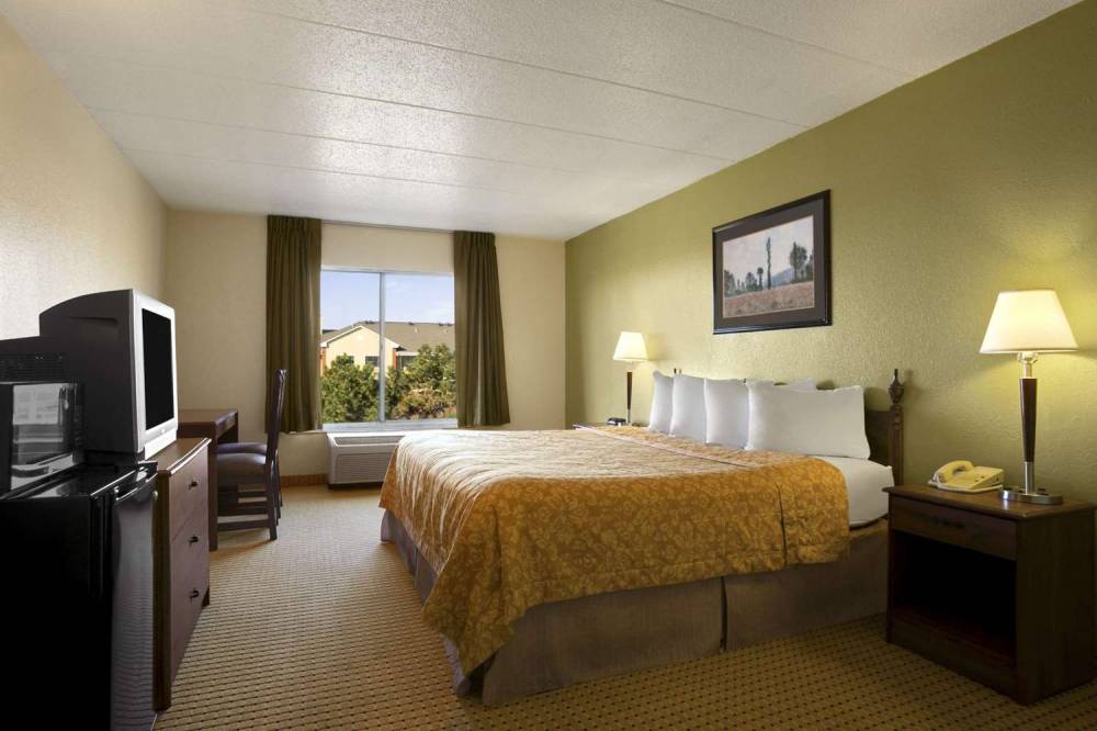 TRAVELODGE LANSING IL 1