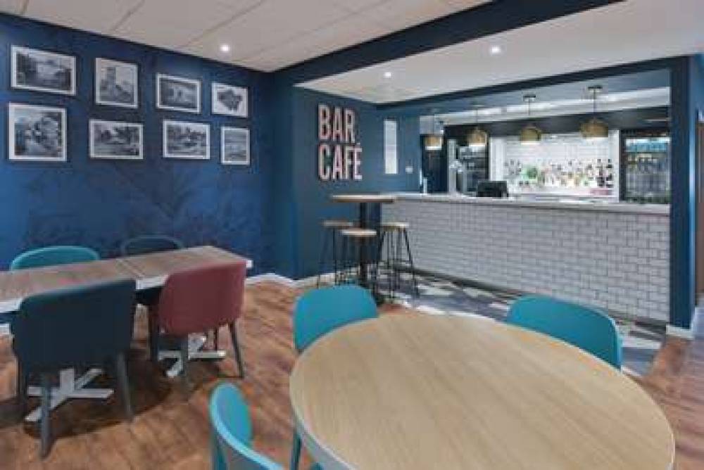TRAVELODGE LONDON EALING 4