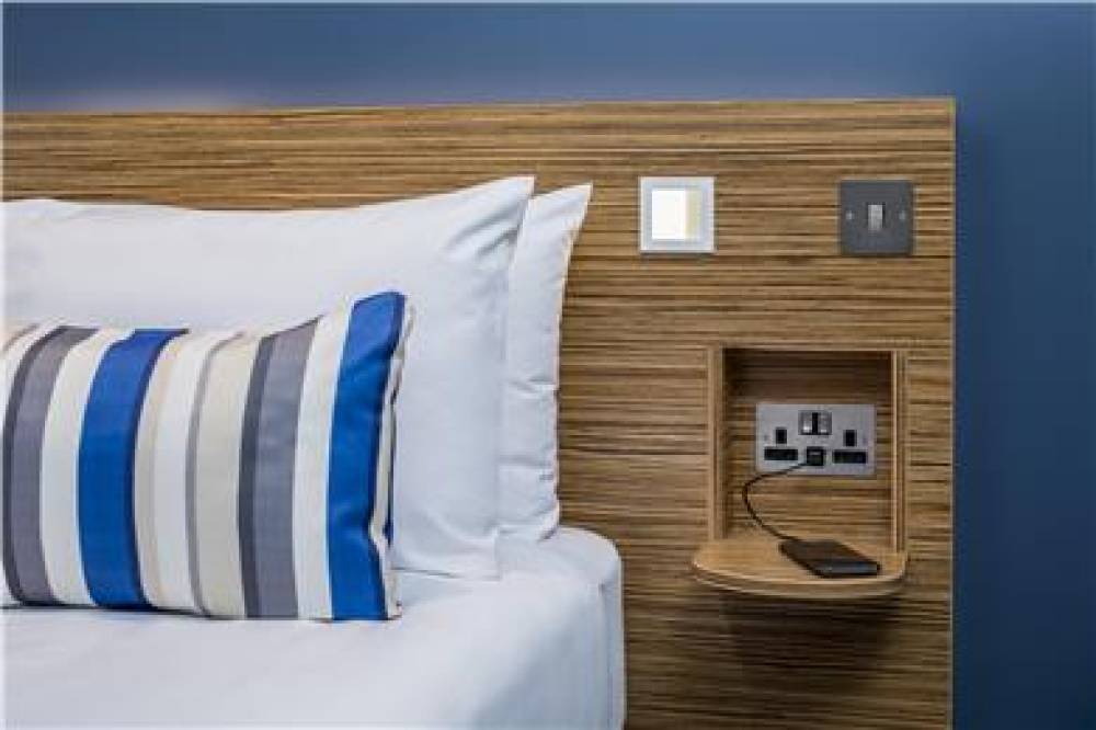 TRAVELODGE LONDON TWICKENHAM 6