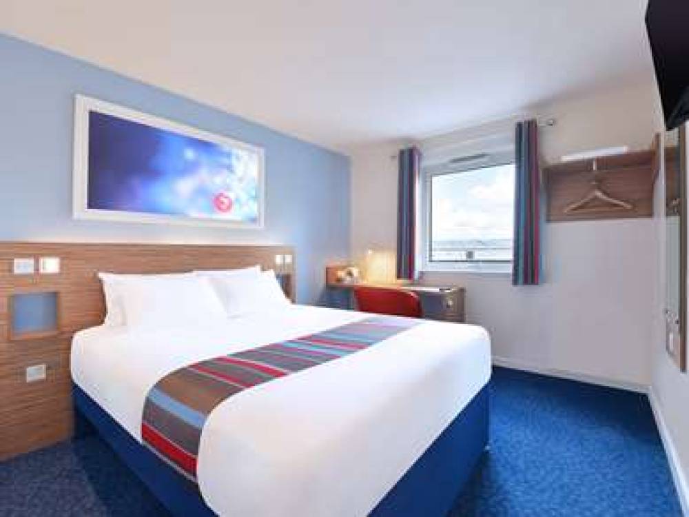 TRAVELODGE SUNBURY M3 2