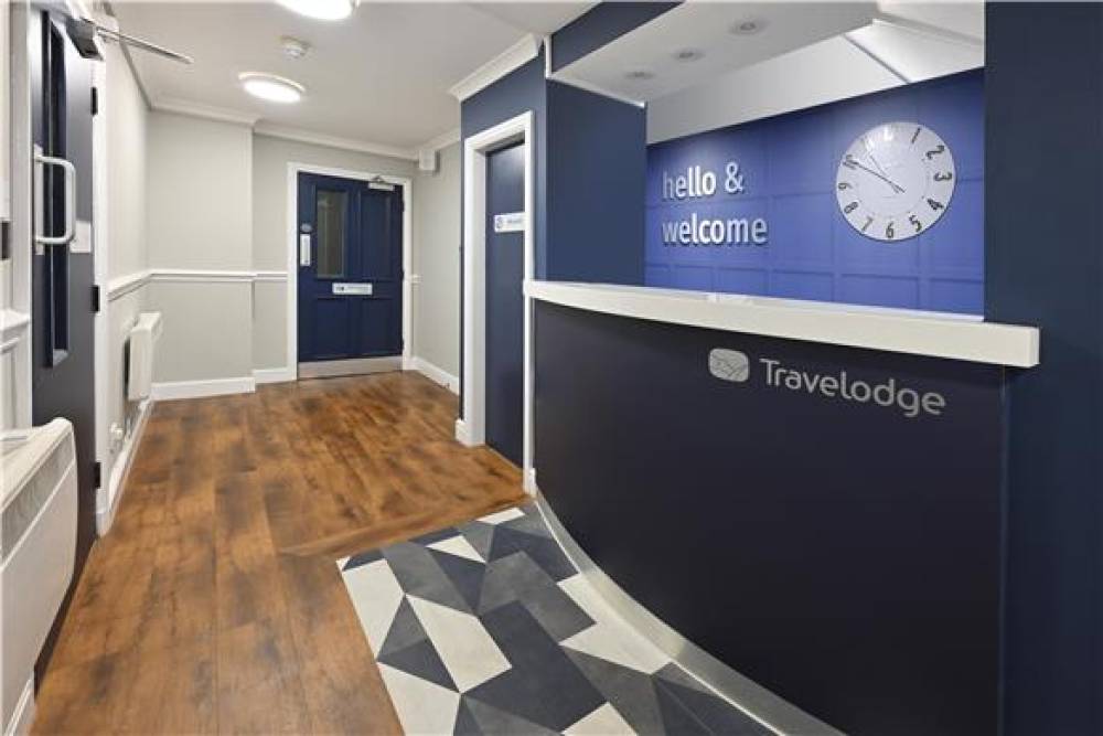TRAVELODGE WALTON-ON-THAMES 3