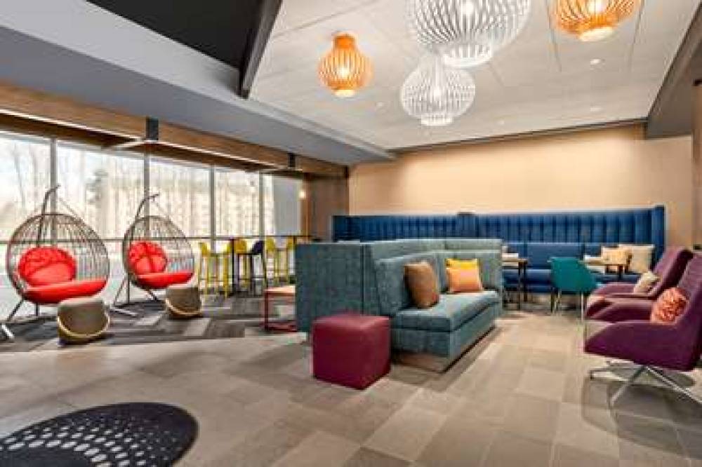 TRU BY HILTON ALBANY AIRPORT 5