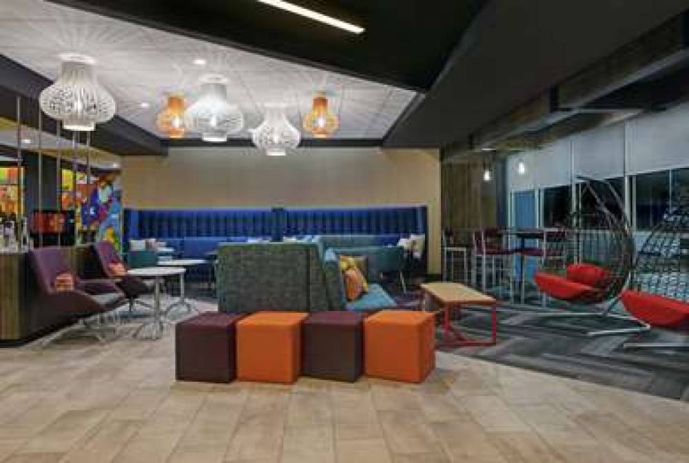 TRU BY HILTON AUSTIN AIRPORT 7