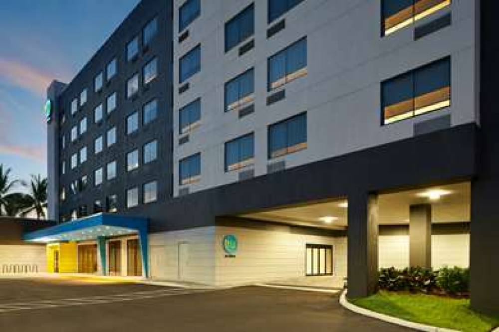 TRU BY HILTON FLL AIRPORT BIS DIST 5
