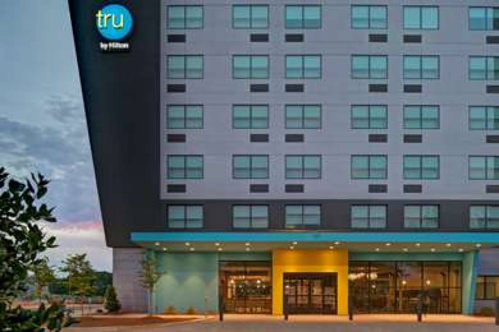 TRU BY HILTON MOORESVILLE 5