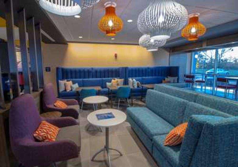 TRU BY HILTON NORFOLK AIRPORT 5