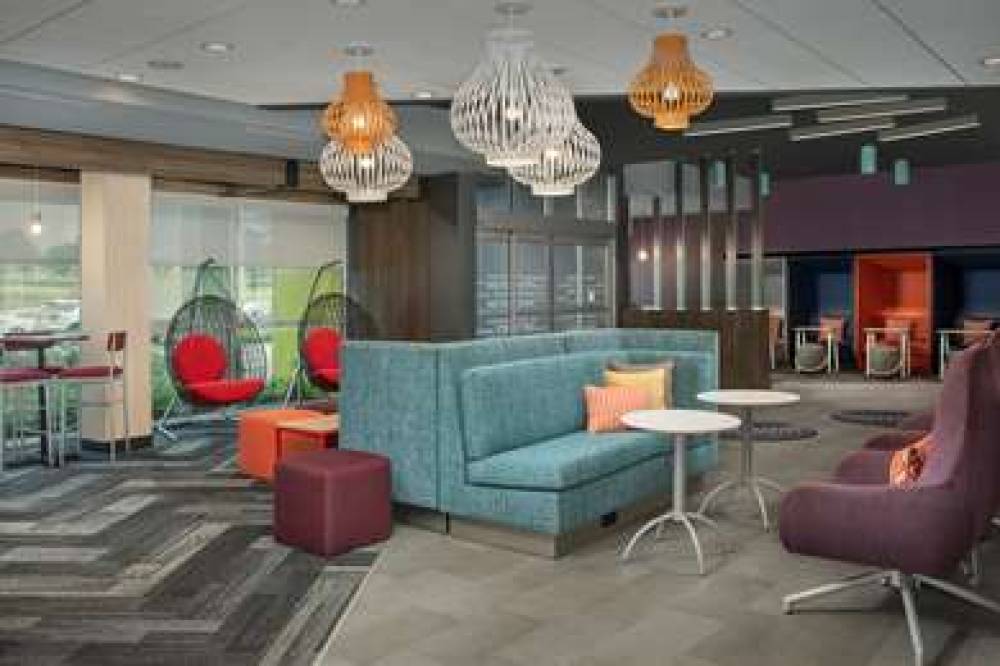 TRU CHARLOTTE AIRPORT 5
