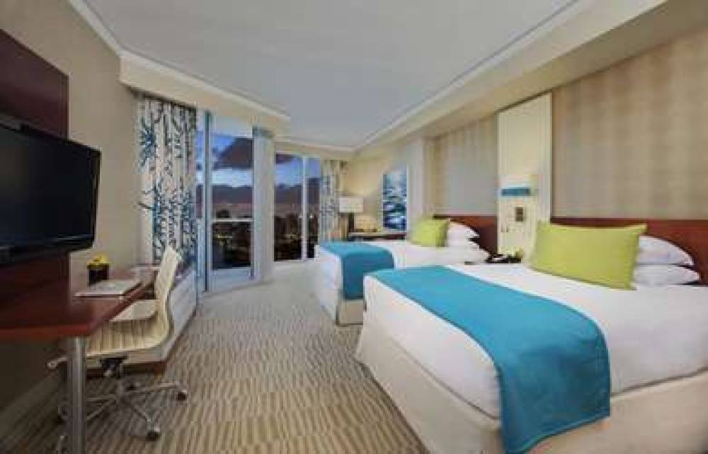 Trump International Beach Resort 8