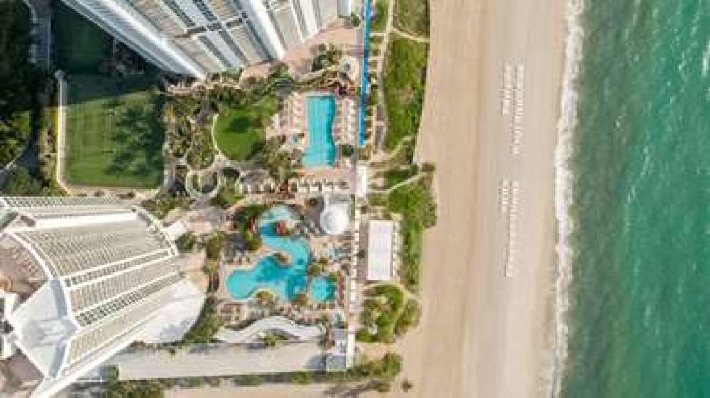 Trump International Beach Resort 1