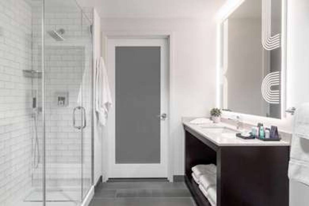 TRYP BY WYNDHAM NEWARK DOWNTOWN 8