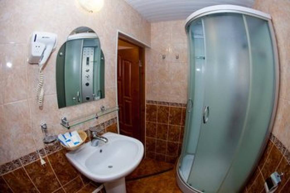 Tsaritsynskaya Hotel 8