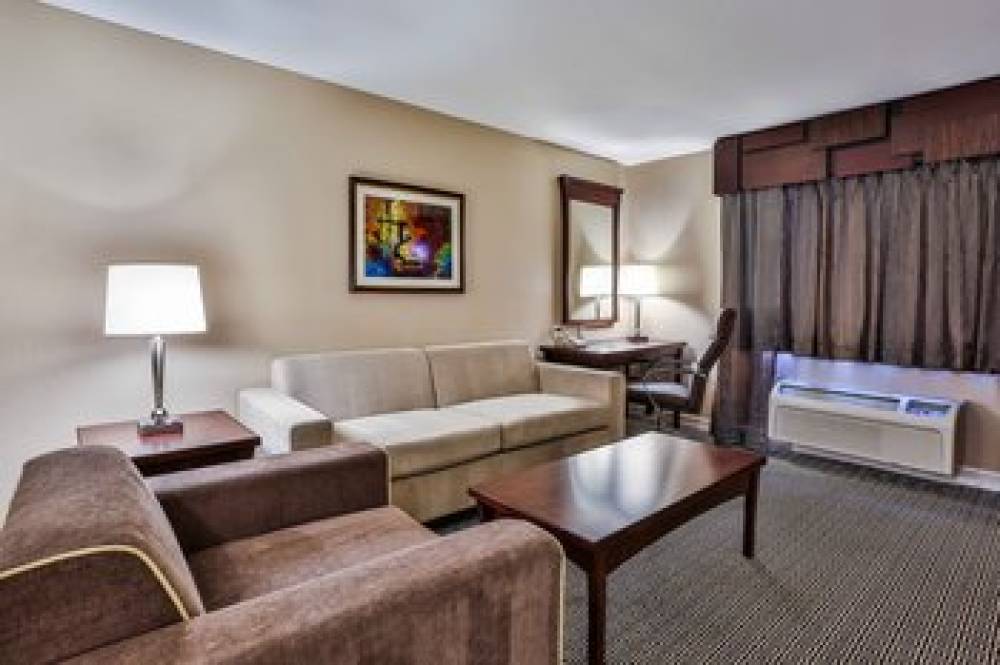 Tuscany Suites And Casino 8