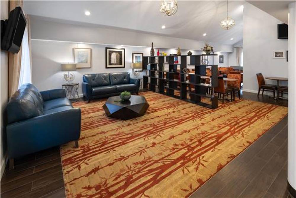 TYSONS CORNER SUITES, A BAYMONT BY 8