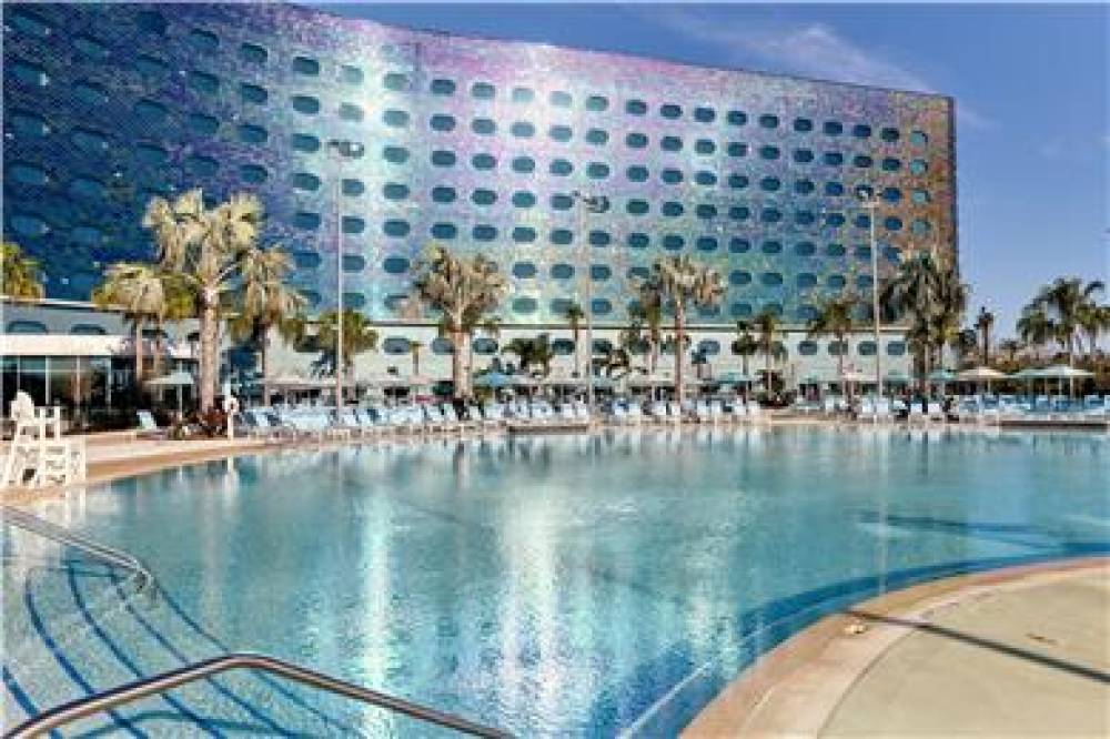 Universal Terra Luna Resort 6