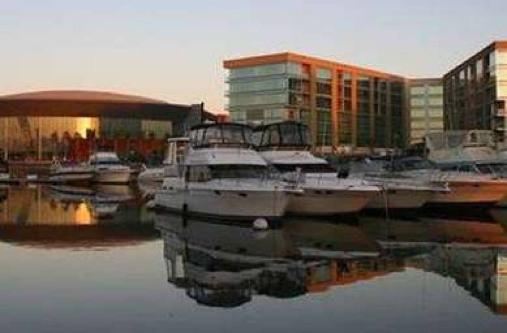UNIVERSITY PLAZA WATERFRONT HOTEL 6