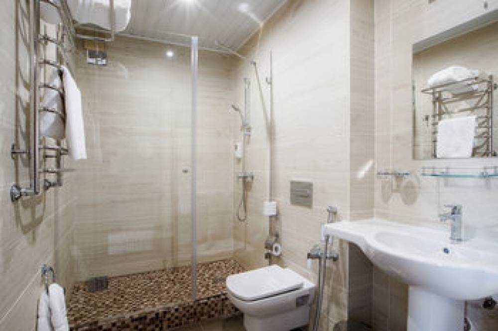 URAL HOTEL SLAVYANKA 5