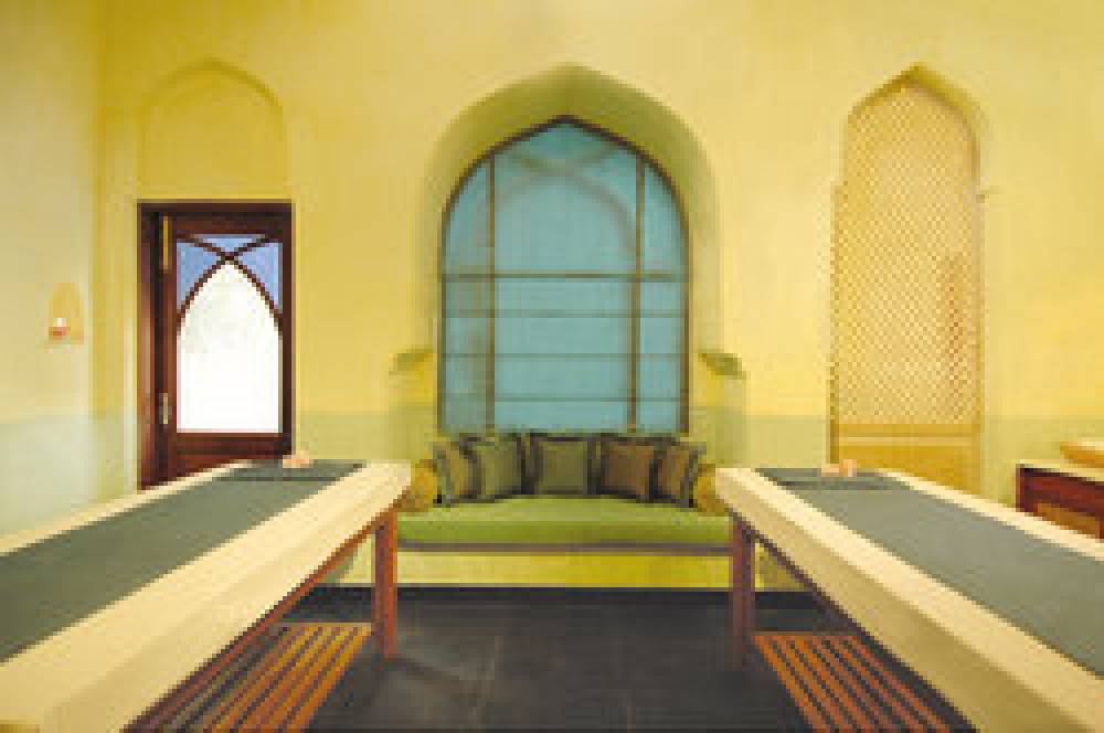 Usha Kiran Palace 4