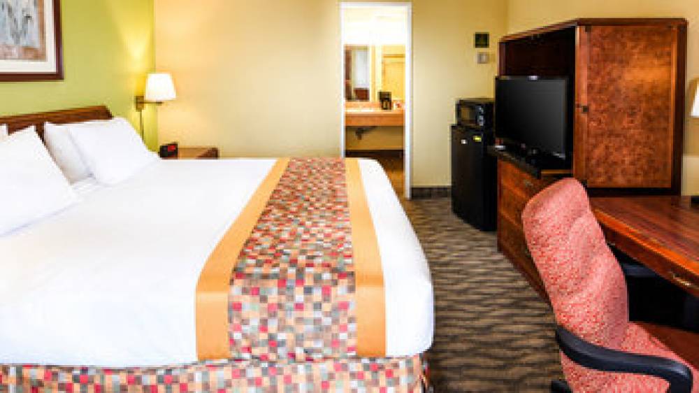 Vagabond Inn - Costa Mesa 10