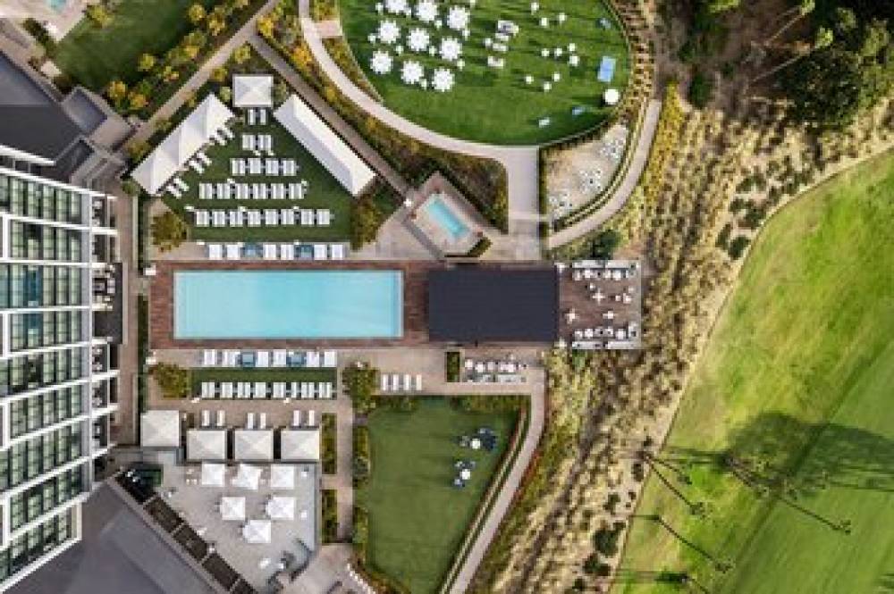 VEA Newport Beach A Marriott Resort And Spa 9