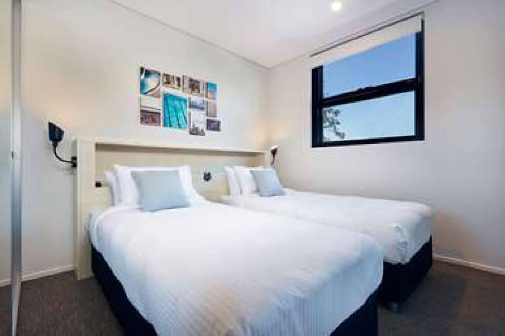 VERIU CAMPERDOWN 7