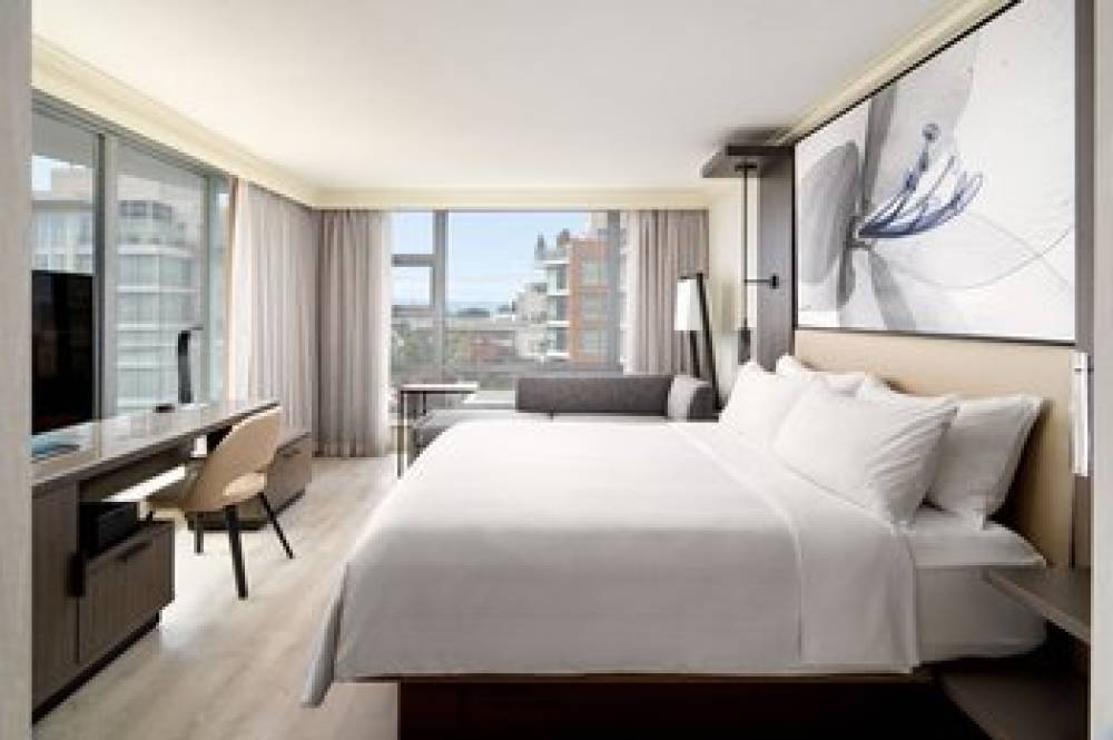 Victoria Marriott Inner Harbour 7