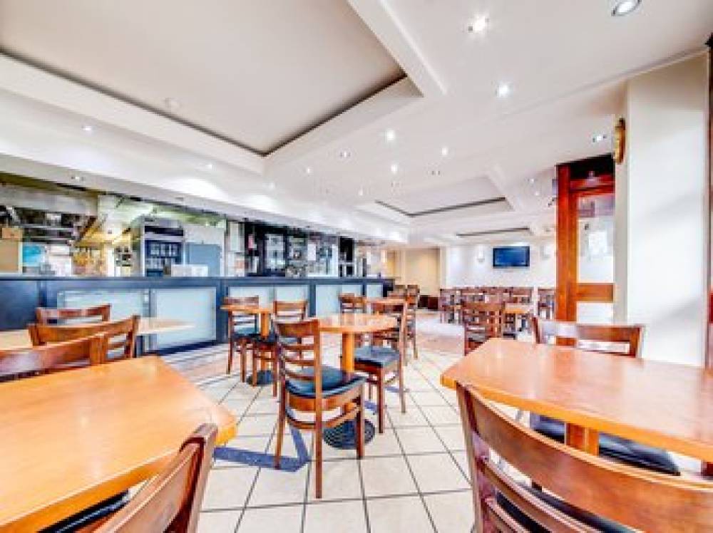 VII HOTEL AND INDIAN RESTAURANT 5