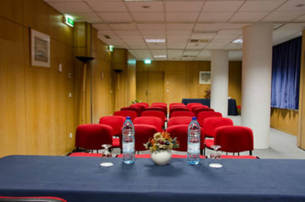 VIP EXECUTIVE EDEN APARTHOTEL 3